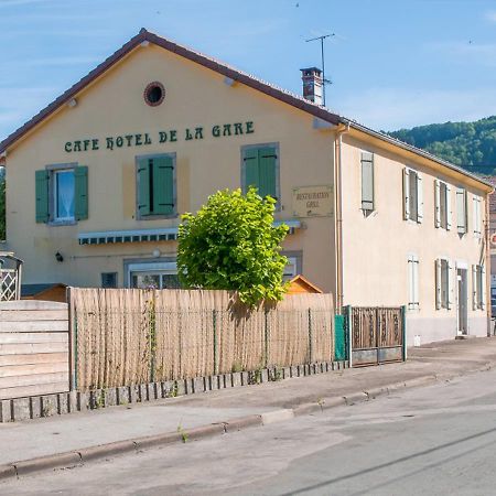 Cafe Hotel De La Gare Champagnole Buitenkant foto