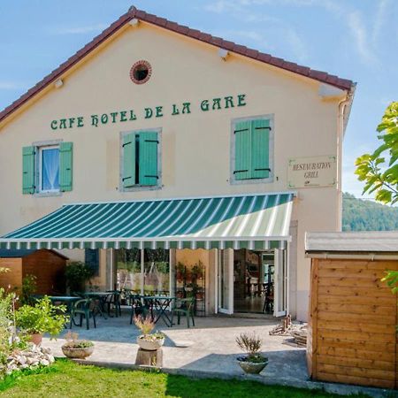 Cafe Hotel De La Gare Champagnole Buitenkant foto